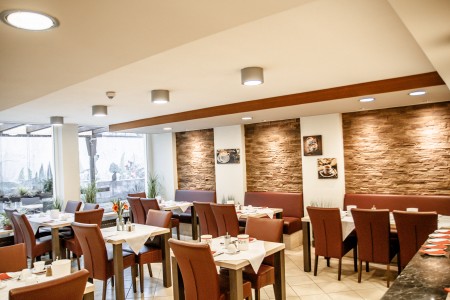 Central Hotel Garni